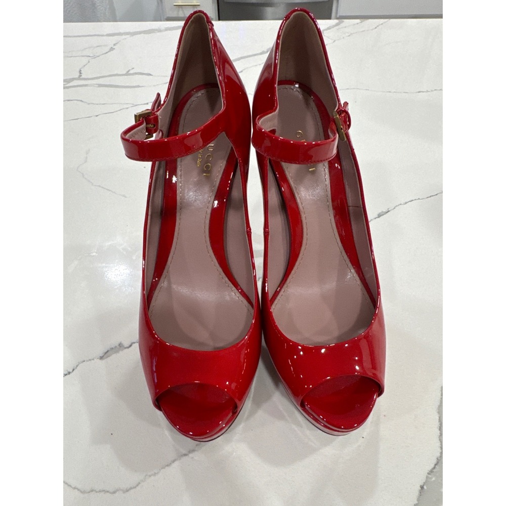 Gucci Red Patent Leather Mary Jane Peep Toe Platform Pumps Heels Gold Buckle 38